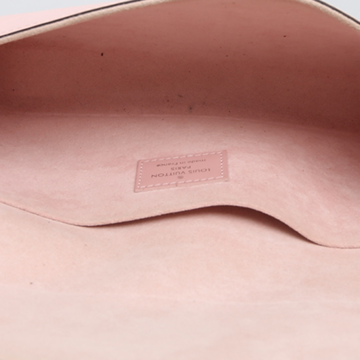 Sac bandoulière Louis Vuitton  Félicie en cuir épi rose - Detail D2