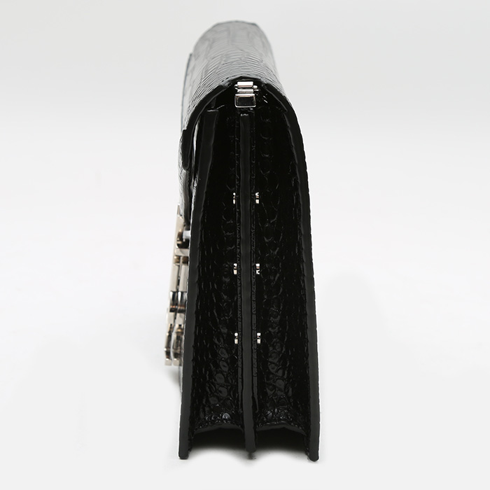 Bolso bandolera Saint Laurent  Cassandre modelo mediano  en cuero negro - Detail D5