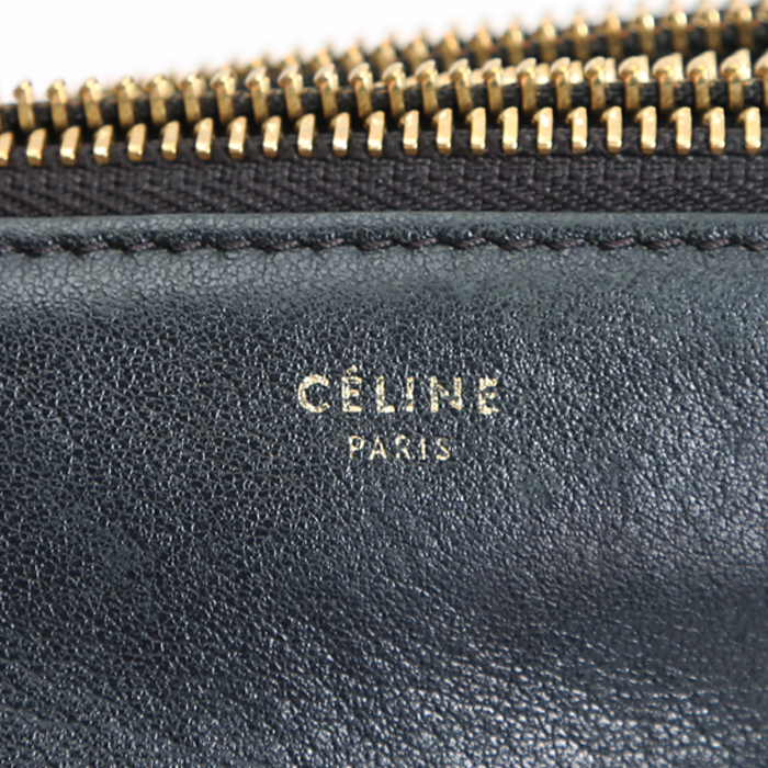 Celine Trio small model shoulder bag in black leather - Detail D3