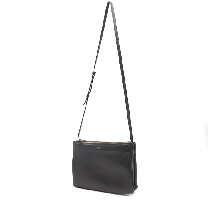 Celine Trio small model shoulder bag in black leather - Detail D8