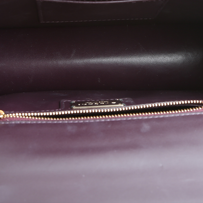 Bolso bandolera Bulgari  Forever en cuero color burdeos - Detail D2