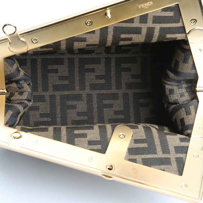 Pochette Fendi  First Petit in pitone grigio - Detail D2