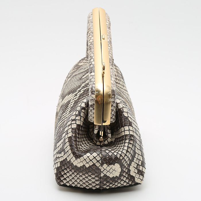 Bolsito de mano Fendi  First Petit en piel de pitón gris - Detail D5