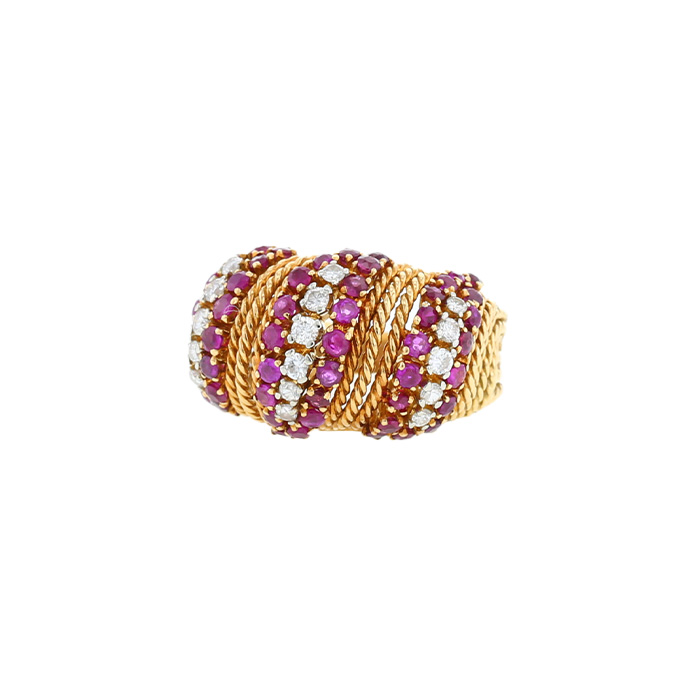 Bague Vintage  en or jaune, diamants et rubis - 00pp