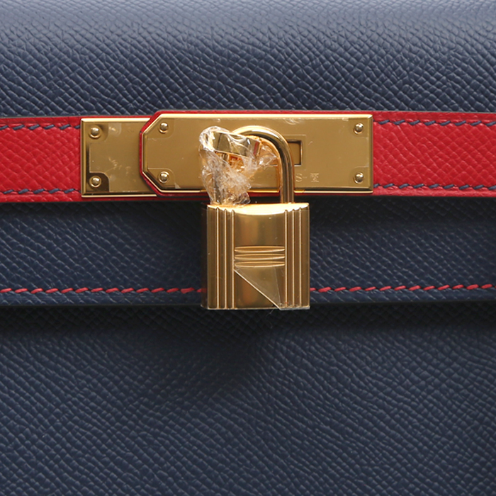 Hermès  Kelly 28 cm handbag  in blue and red epsom leather - Detail D1