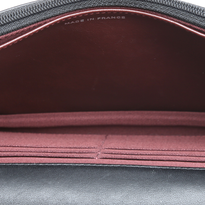 Chanel  Wallet on Chain shoulder bag  in black quilted leather - Detail D2