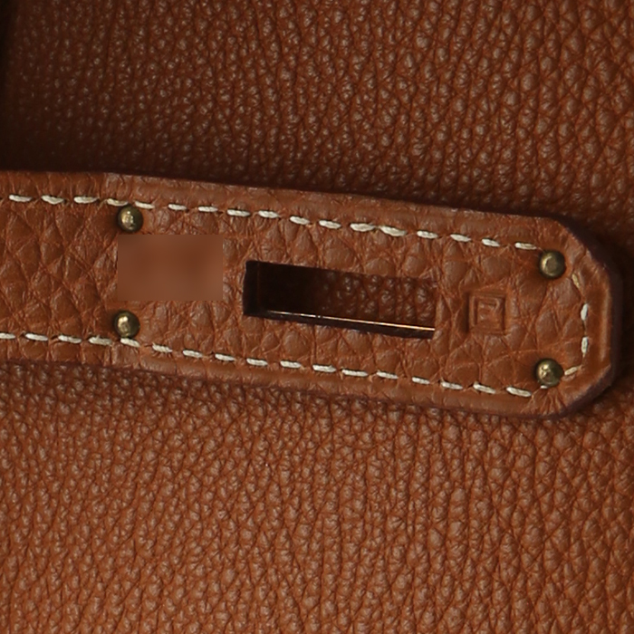 Hermès  Birkin 30 cm handbag  in gold togo leather - Detail D4