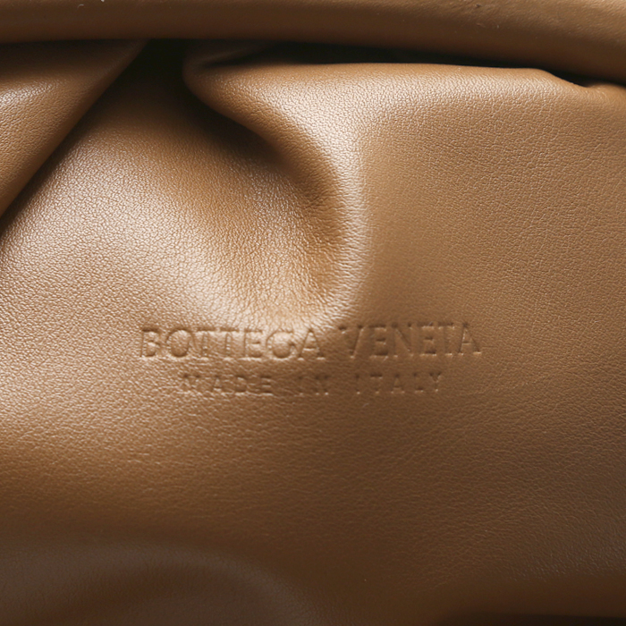 Bottega Veneta  Pouch pouch  in brown leather - Detail D3