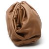 Bottega Veneta  Pouch pouch  in brown leather - Detail D6 thumbnail