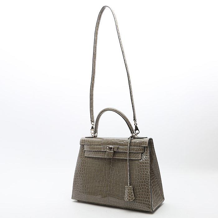 Bolso de mano Hermès  Kelly 28 cm en cocodrilo porosus gris - Detail D9