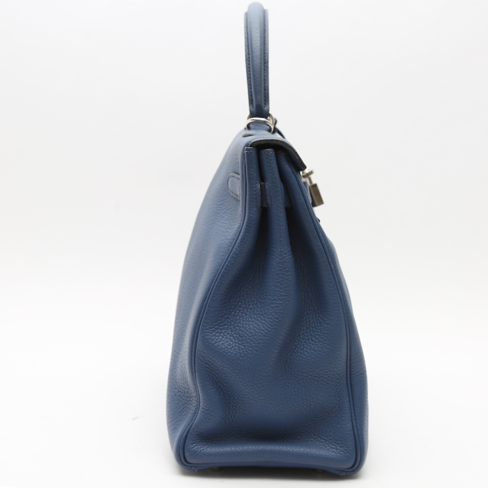 Sac à main Hermès  Kelly 35 cm en cuir togo bleu - Detail D7
