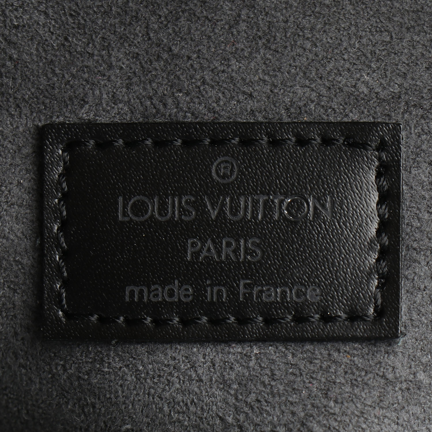 Louis Vuitton  Noctambule handbag  in black epi leather - Detail D3