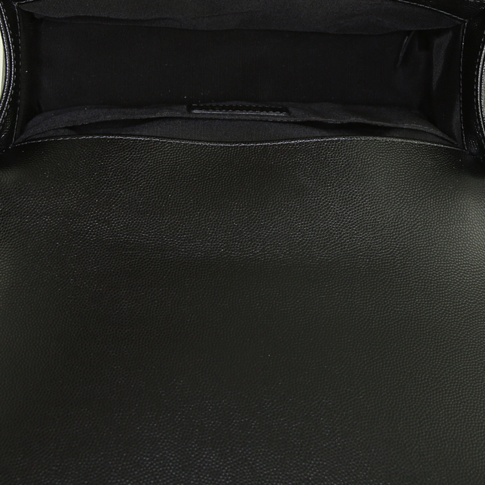 Bolso bandolera Chanel  Boy en cuero granulado acolchado negro - Detail D3