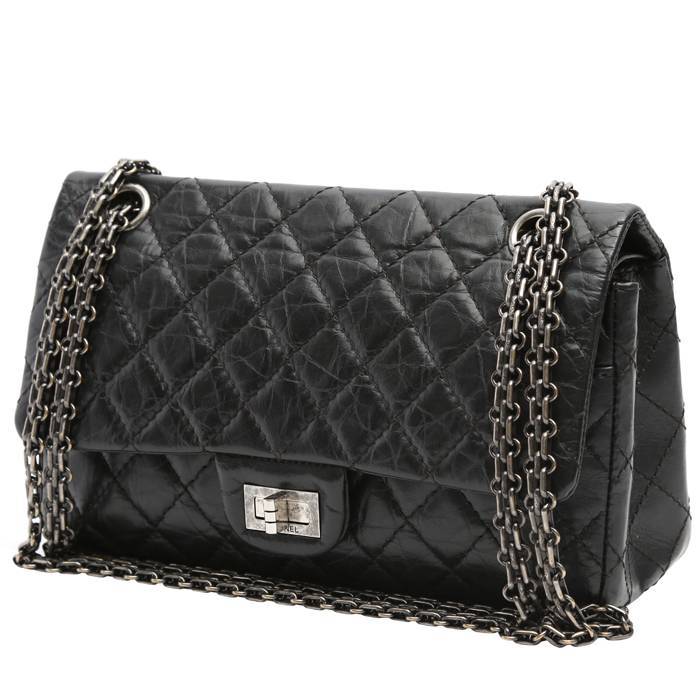 Chanel Chanel 2.55 shoulder bag in black quilted leather