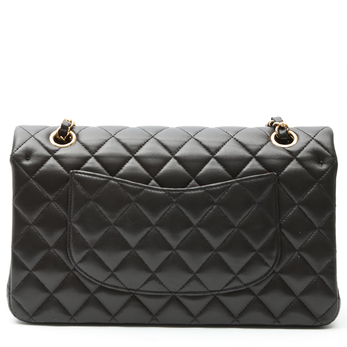 Chanel  Timeless Classic handbag  in black quilted leather - Detail D7