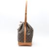 Louis Vuitton  Noé shopping bag  in brown monogram canvas  and natural leather - Detail D5 thumbnail