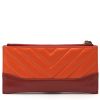 Chanel  Gabrielle  wallet  in orange quilted leather  and burgundy leather - Detail D7 thumbnail