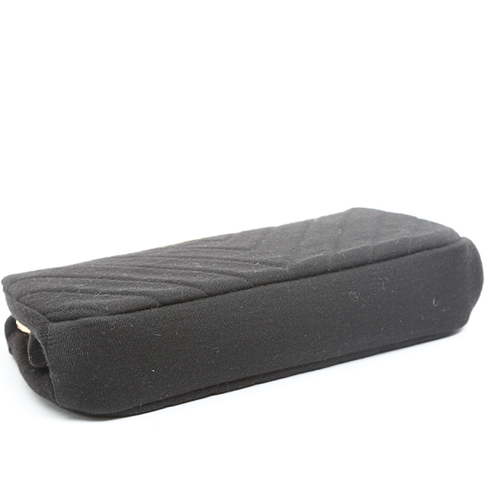 Chanel  Vintage handbag  in black quilted jersey - Detail D4