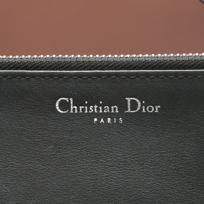 Sac cabas Dior  Diorissimo petit modèle  en cuir noir et cuir verni bleu - Detail D3