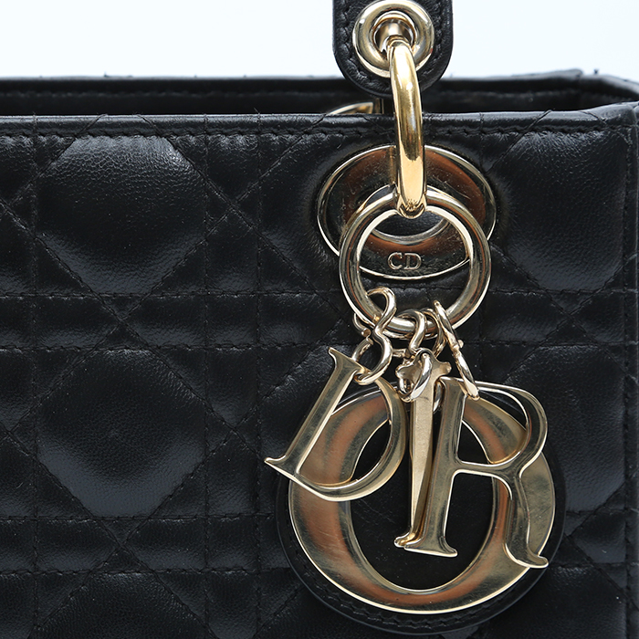 Dior  Lady Dior small model  handbag  in black leather cannage - Detail D1