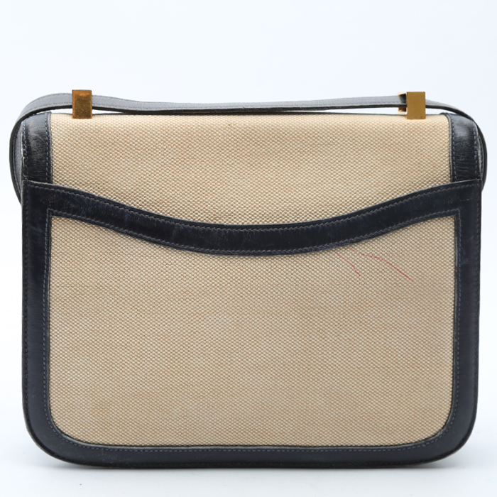 Hermès  Constance handbag  in navy blue box leather  and beige canvas - Detail D7