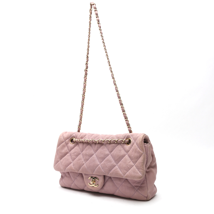 Bolso de mano Chanel   en cuero acolchado color rosa claro - Detail D8