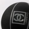 Chanel, Basket ball, in black grained rubber, sport accessory, signed, from the 2010's - Detail D1 thumbnail