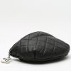Bolsito-cinturón Chanel  Pochette ceinture en cuero granulado acolchado negro - Detail D4 thumbnail