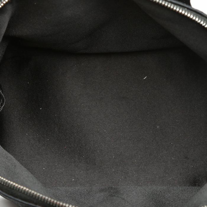 Louis Vuitton  Alma clutch  in black monogram canvas - Detail D2