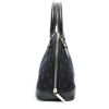 Clutch de noche Louis Vuitton  Alma en lona Monogram negra - Detail D6 thumbnail