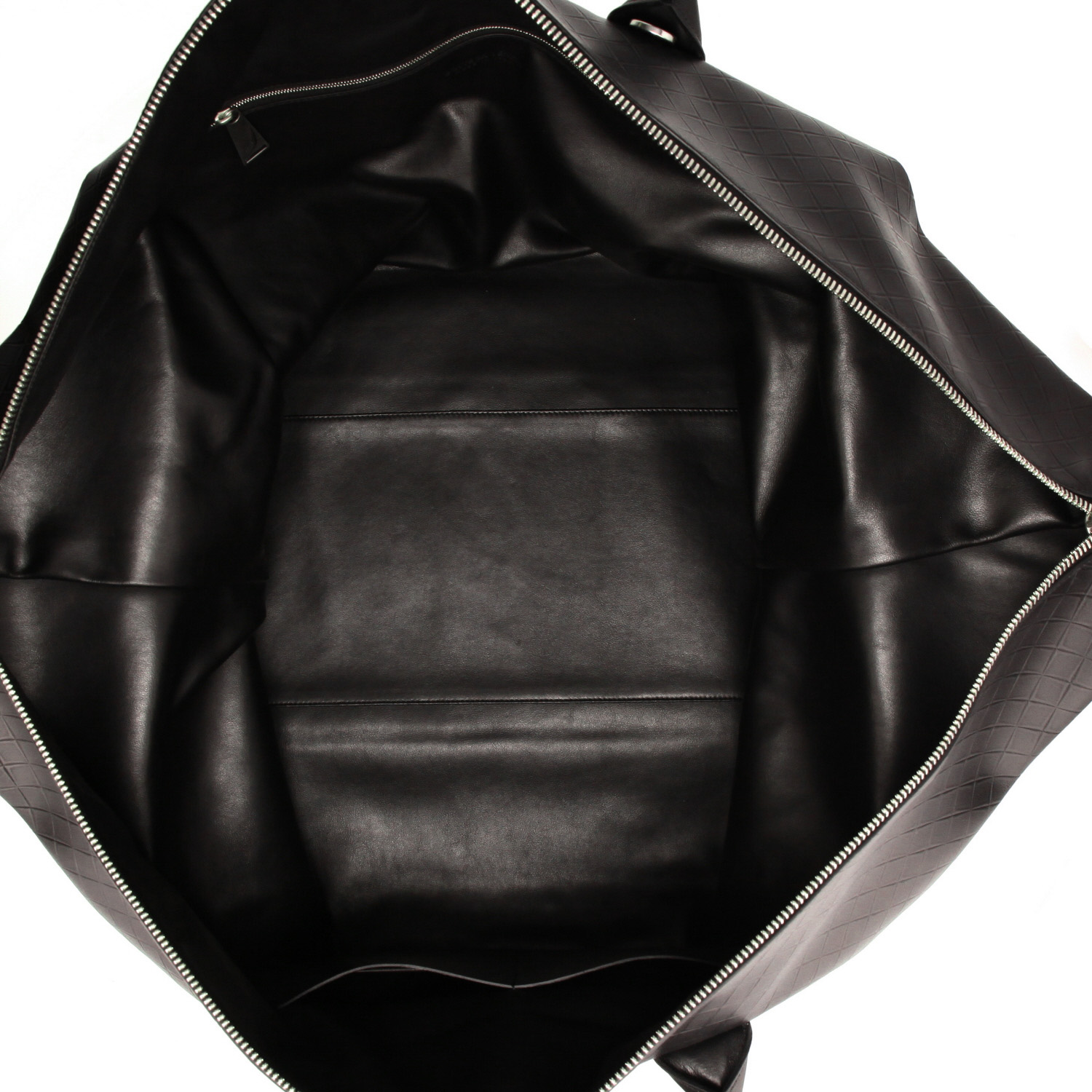 Sac de week end Bottega Veneta   en cuir noir - Detail D8