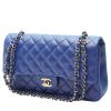 Chanel  Timeless Classic handbag  in blue quilted grained leather - 00pp thumbnail