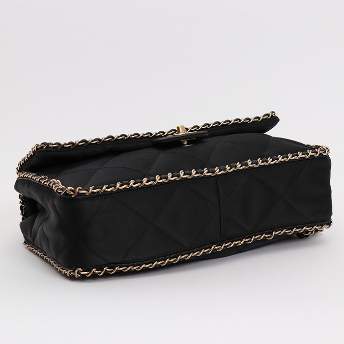 Borsa Chanel  Timeless Jumbo in raso nero - Detail D4