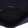 Bolso bandolera Chanel  19 en tejido jersey azul marino - Detail D8 thumbnail