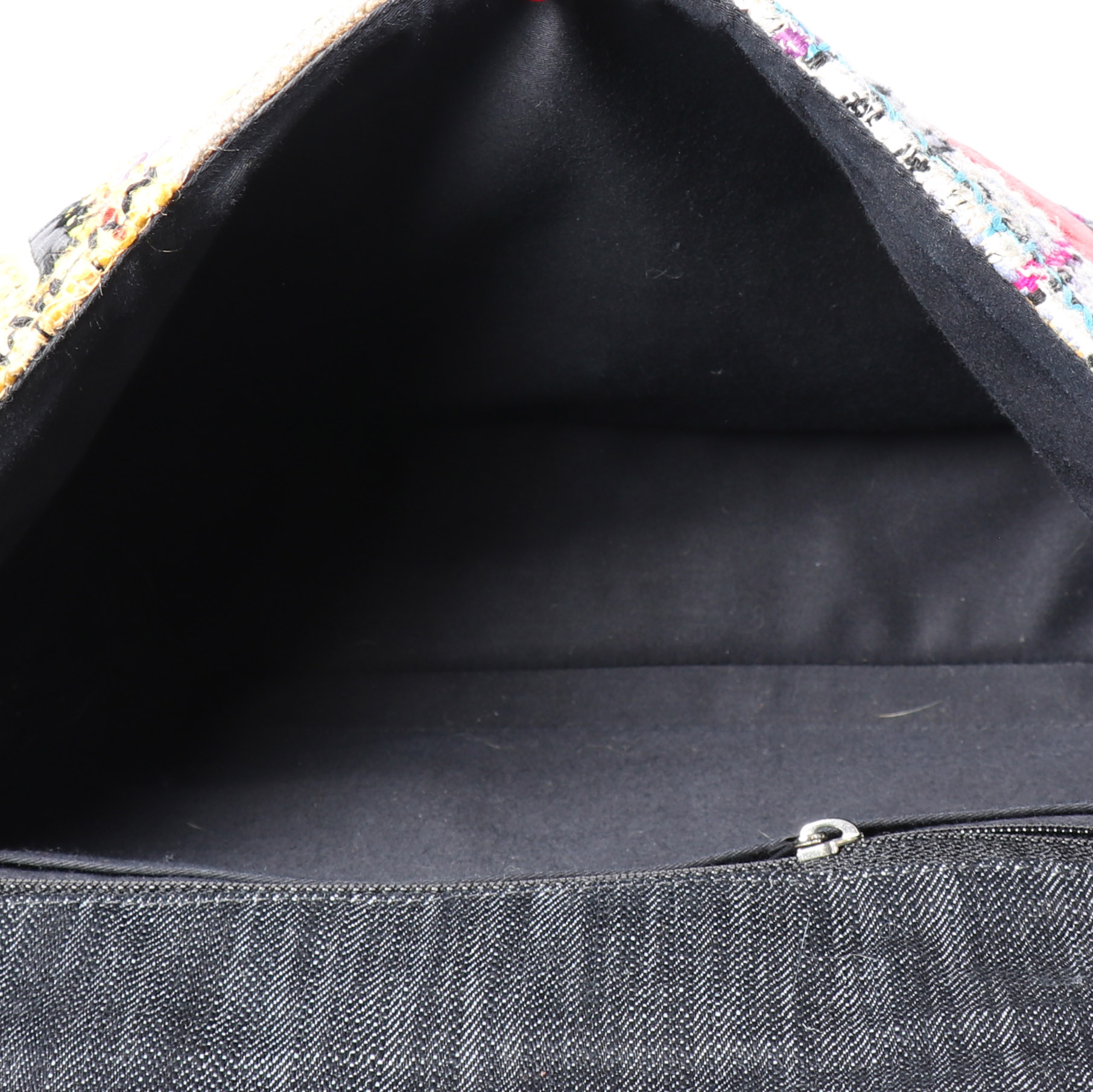 Chanel  Timeless Jumbo handbag  in multicolor canvas - Detail D2