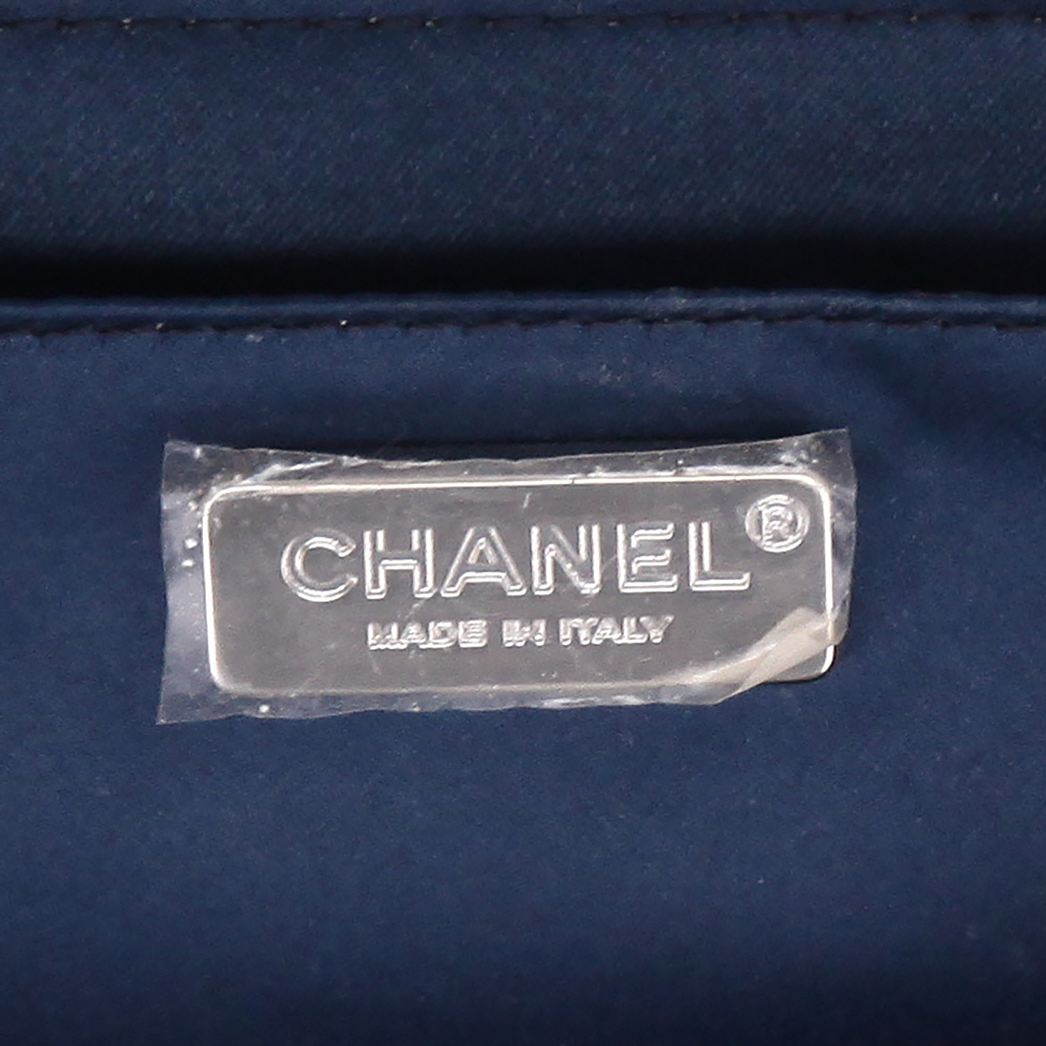 Borsa Chanel  Timeless Classic in paillettes blu e bianche - Detail D9