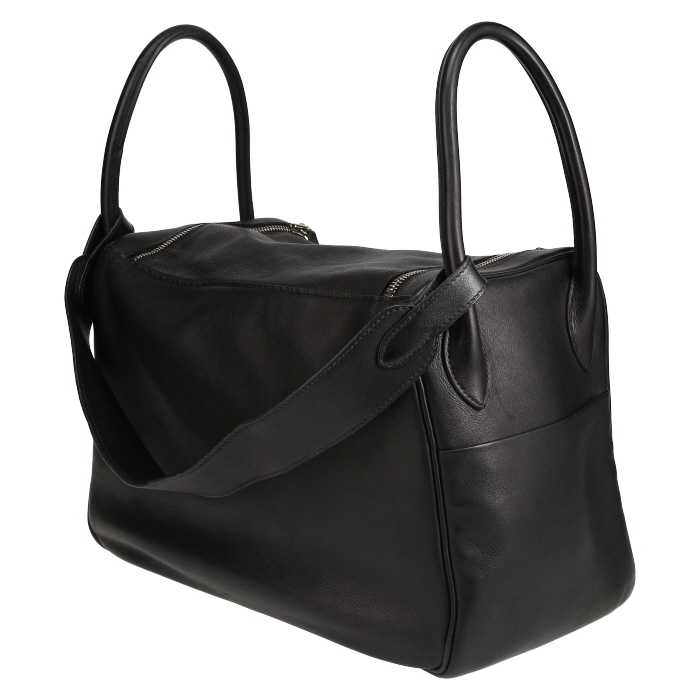 Sac porté épaule Hermès  Lindy 34 cm en swift noir - Detail D5