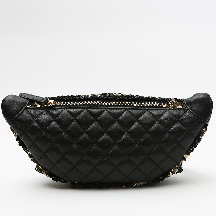 Pochette-ceinture Chanel Pochette ceinture en sequin noir et doré et cuir noir - Detail D7