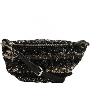 Chanel Pochette ceinture Clutch-belt 395106