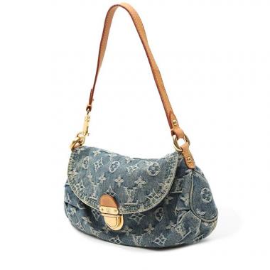 Louis Vuitton Pleaty Handbag 400006