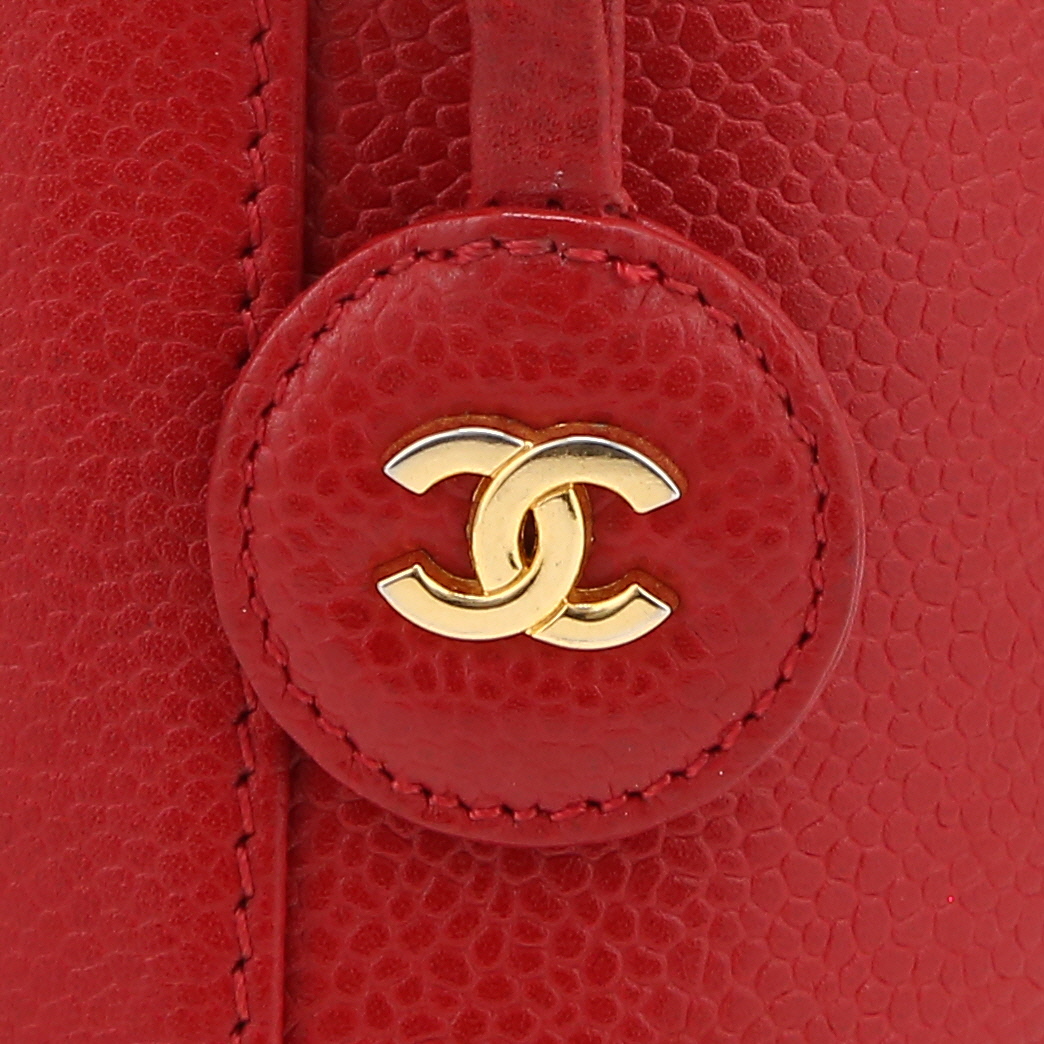 Vanity Chanel  Vanity en cuero granulado rojo - Detail D1