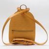 Louis Vuitton  Mabillon backpack  in yellow epi leather - Detail D7 thumbnail