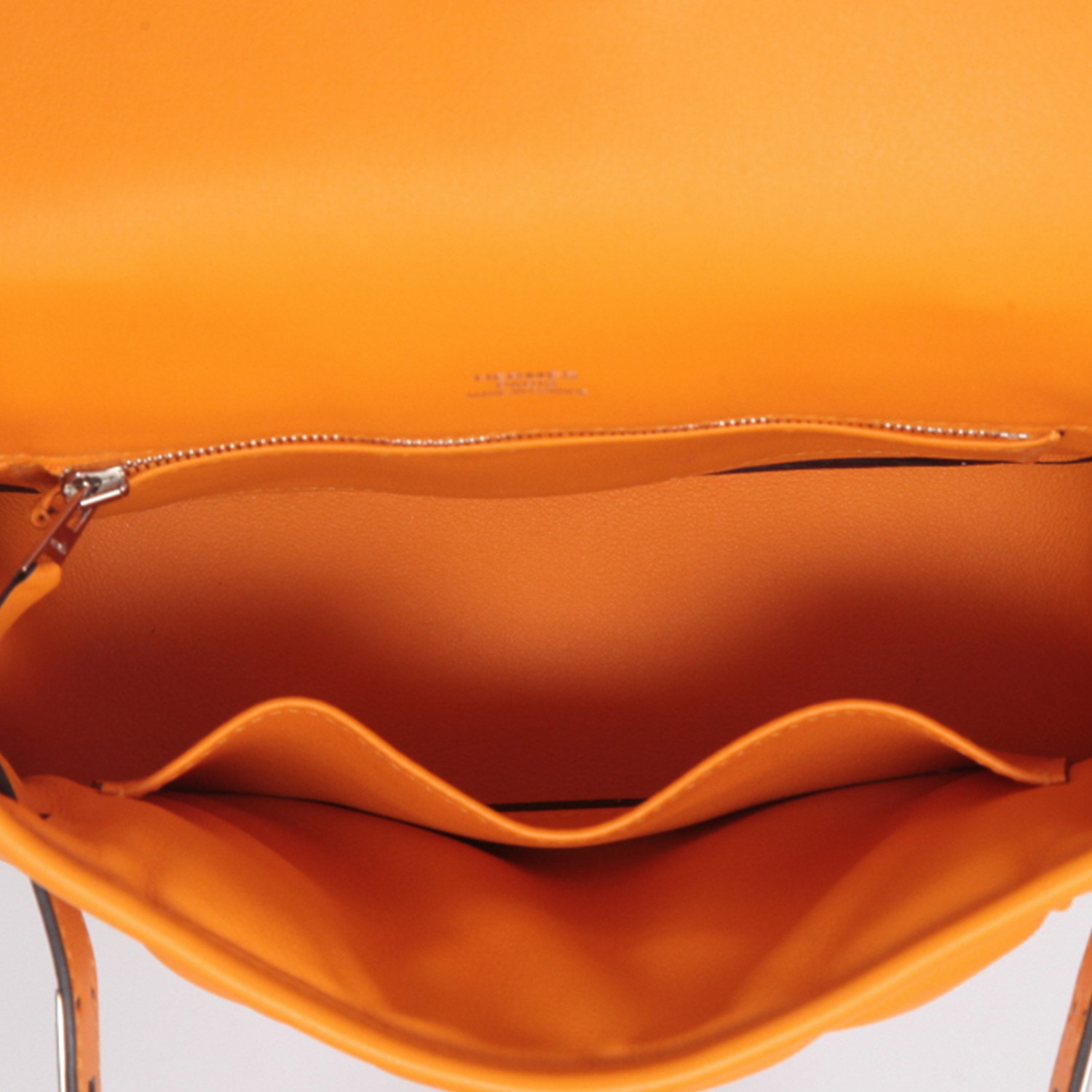 Sac bandoulière Hermès Berline petit modèle en cuir Jaune d'Or - Detail D8