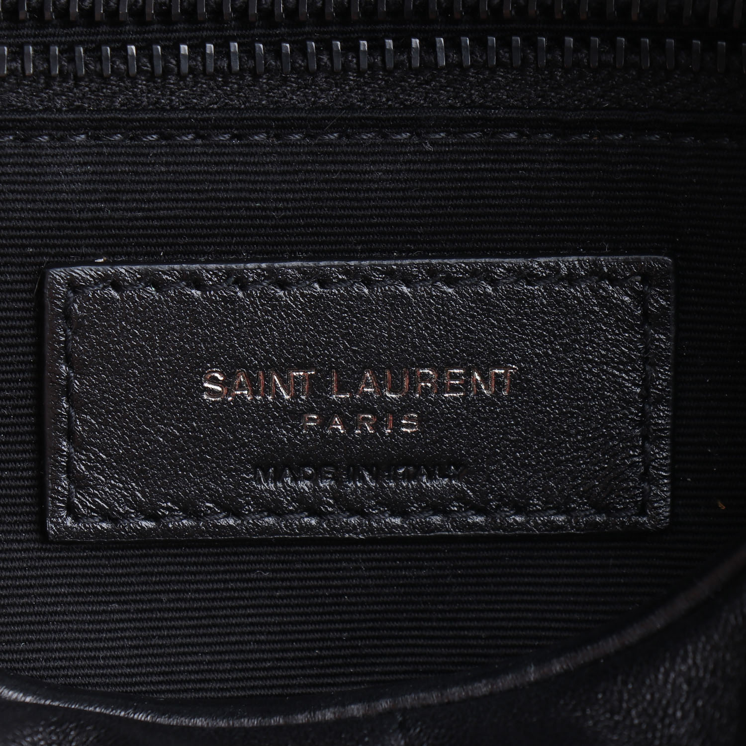 Borsa a tracolla Saint Laurent  Toy Loulou in pelle trapuntata nera - Detail D3