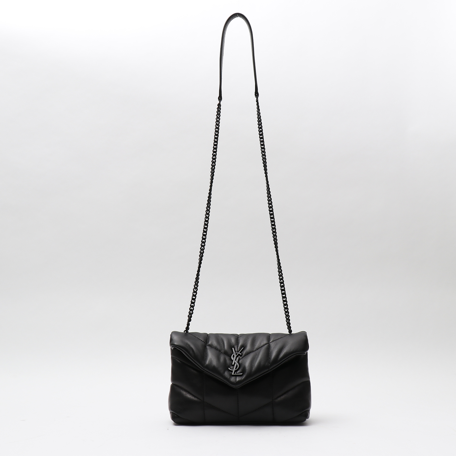Saint Laurent  Toy Loulou shoulder bag  in black quilted leather - Detail D8
