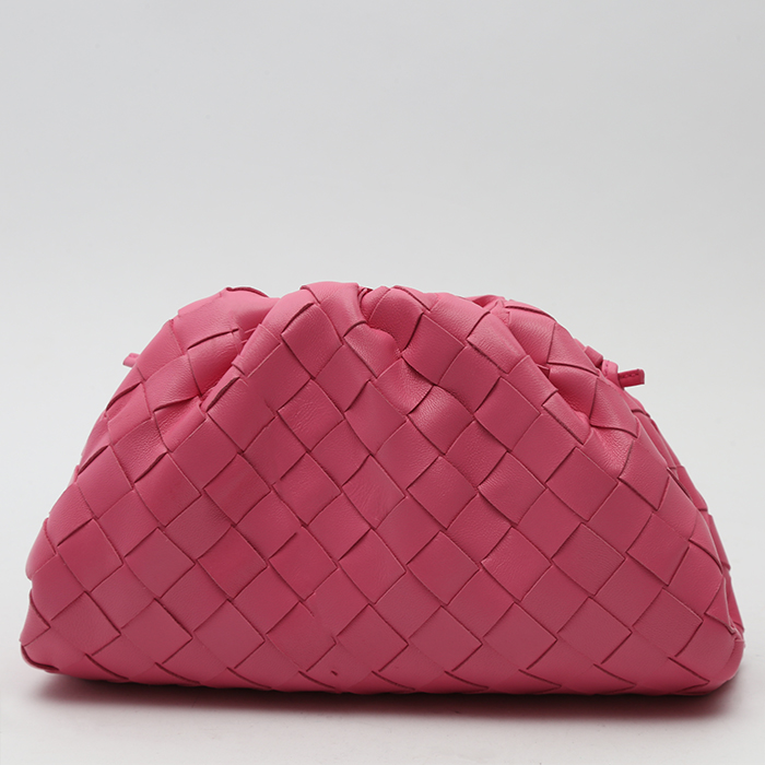Bolso/bolsito Bottega Veneta  Pouch en cuero trenzado rosa - Detail D7