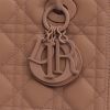 Borsa Dior  Lady Dior modello medio  in pelle cannage rosa polvere - Detail D1 thumbnail