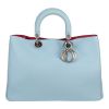 Dior  Diorissimo large model  shopping bag  in light blue grained leather - Detail D2 thumbnail