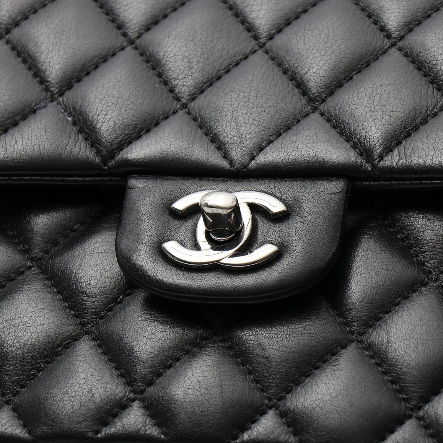Shopping bag Chanel Grand Shopping in pelle trapuntata nera - Detail D1