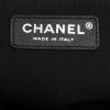 Chanel  Grand Shopping shopping bag  in black quilted leather - Detail D3 thumbnail